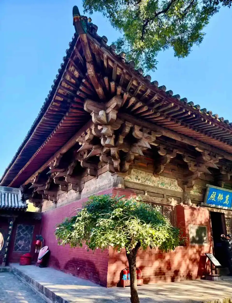 3_Zhenguo Temple