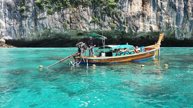 4_อ่าวโละซามะ Loh Samah Bay