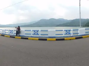 Bendungan Wonorejo