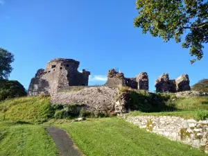 Dundrum Castle