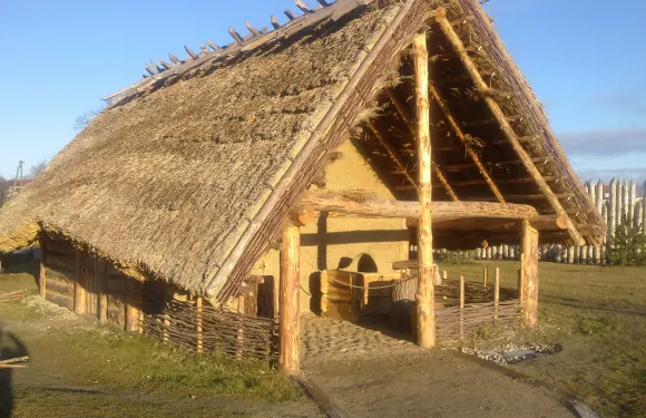 格但斯克普魯什奇