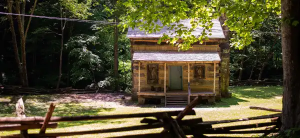 Hotels in Logan County