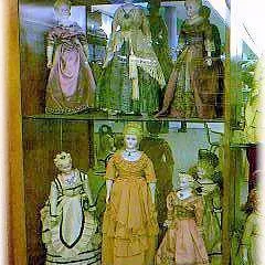 Eliza Cruce Hall Doll Museum