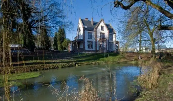 Hotels in Rosport