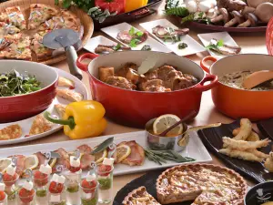 Cafe & Buffet Restaurant Dish Parade