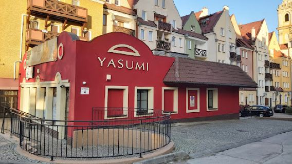 Yasumi. Institute of Health and Beauty