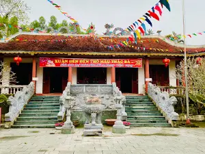 Đền Mẫu Thác Bà