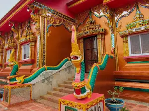 Wat Pa Wiwek Phatthanaram