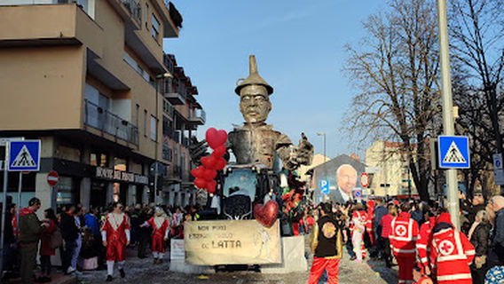 Murales "Piero Angela"