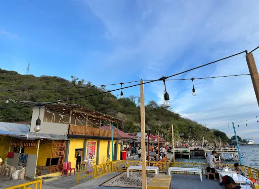 WISATA TAMENDAO BEACH