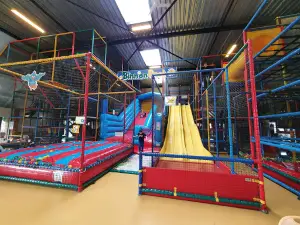Family Amusement Park Megafun