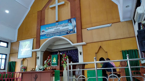 Gereja GMIM Yobel