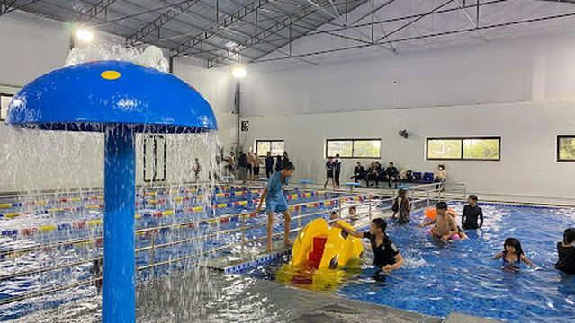 WONDER POOL - Bể bơi bốn mùa nước mặn