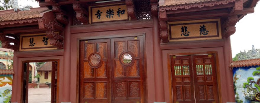 Hanh Lac village temple