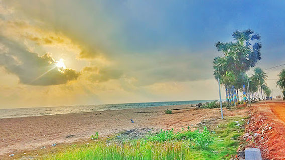 Kattankudy Beach