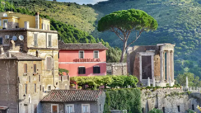 Aniene Falls in Villa Gregoriana