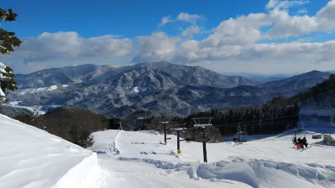Sky Valley Ski Area attraction in Prefettura di Hyōgo