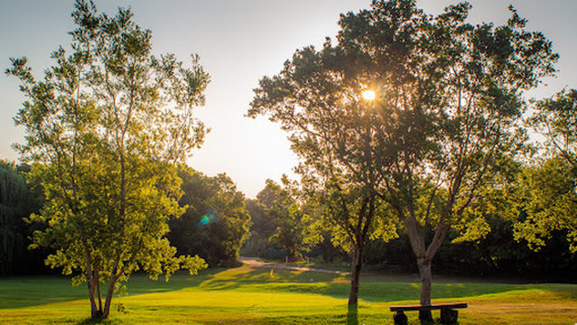 Kimiad Golf Course and Driving Range.