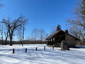 Squirrel Hollow Park