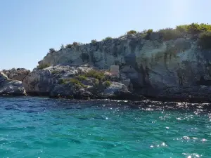 Thunderball Grotto