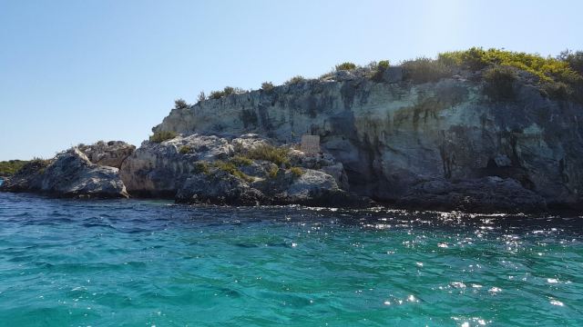 Thunderball Grotto