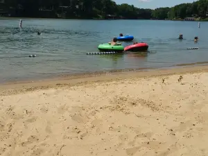 Lake Sara