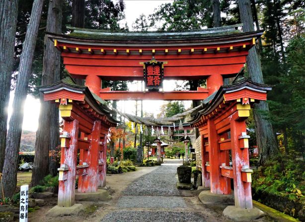 Takkoku-no-iwaya bishamondō