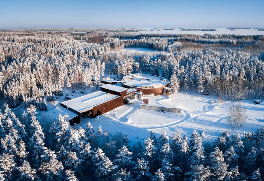 Edinburgh to Savonlinna Flights