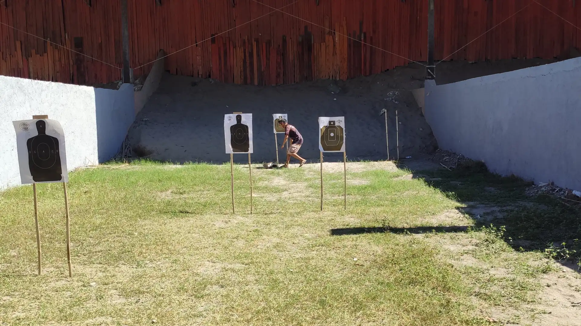 Hotels near Mountain Clark Firing Range