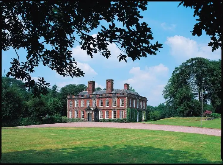 Hotels in Borough of Newcastle-under-Lyme