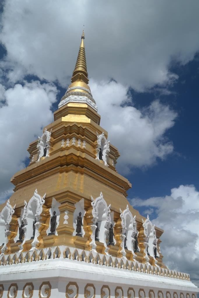 Wat Phrathat Mon Phrachao Lai
