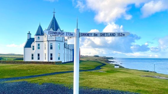 John o’ Groats Signpost