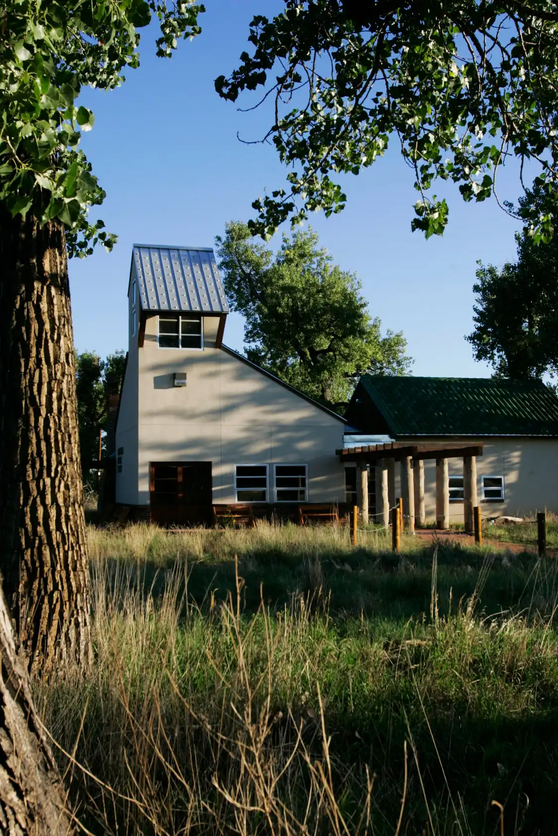 Hotels near Morrison Nature Center