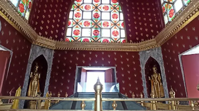 Phra Maha Mondop Phutthabat