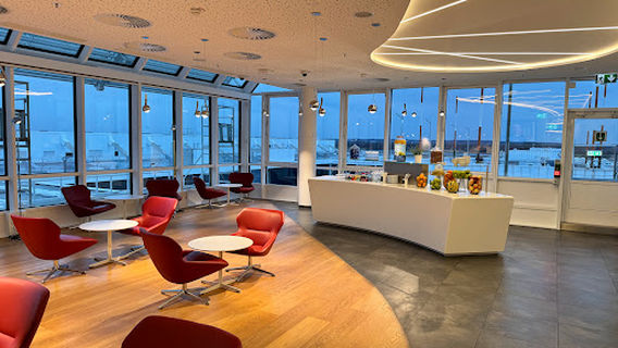 Airport Lounge World