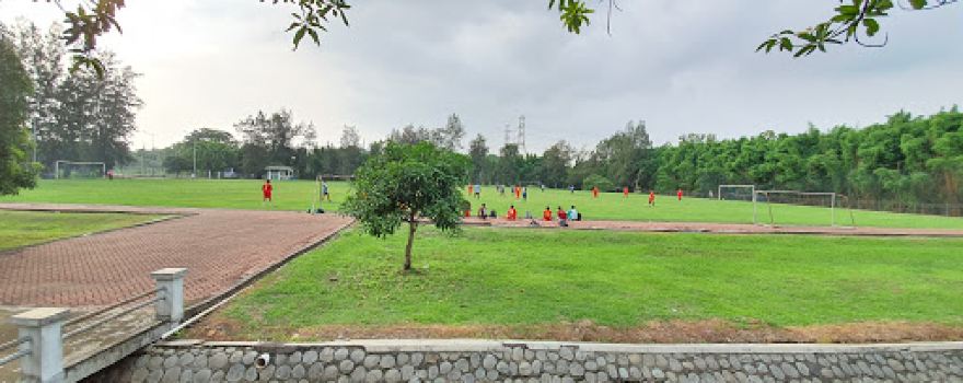 Lapangan Sepak Bola Peruri
