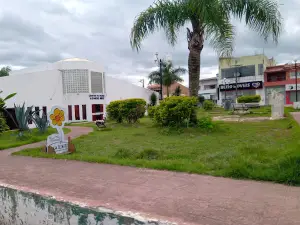 Praça Tiradentes "Obrigo"