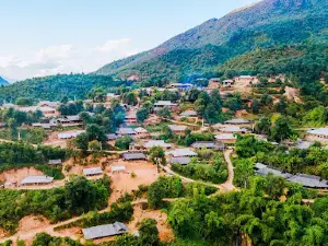 Bản Nậm Nghiệp