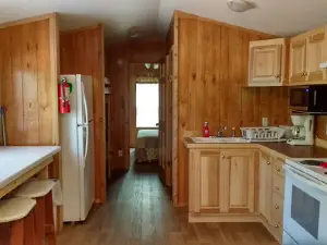 Eminence Cottages & Camp