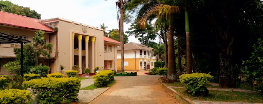 Poramadulla Central College Swimming Pool