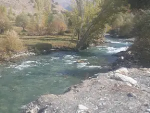 Bahçesaray Stream