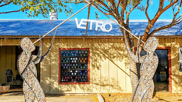 Vetro Glassblowing Studio & Gallery