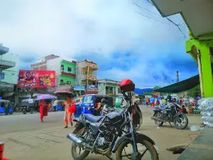 बीरेन्द्र चोक तुलसिपुर