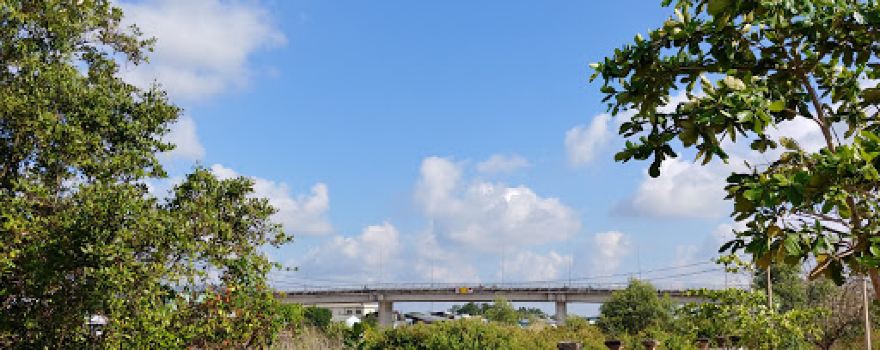 Monument Khoi Nghia Hon Khoai