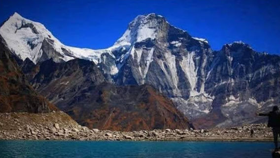 अपि हिमाल Api mountain