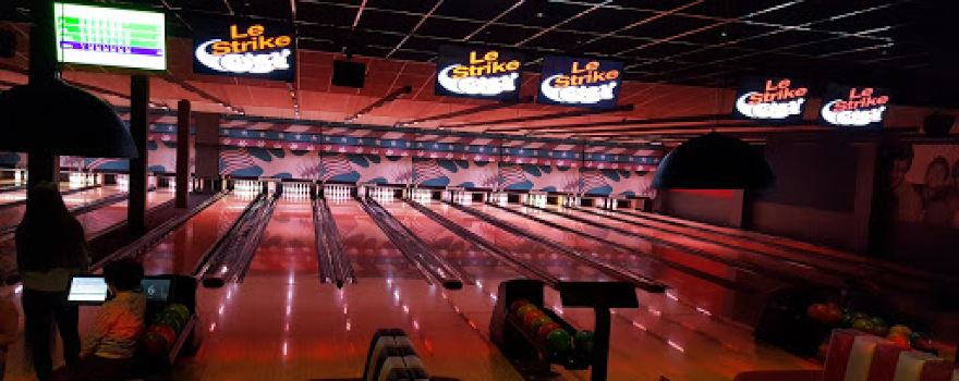 Strike (The Bowling)