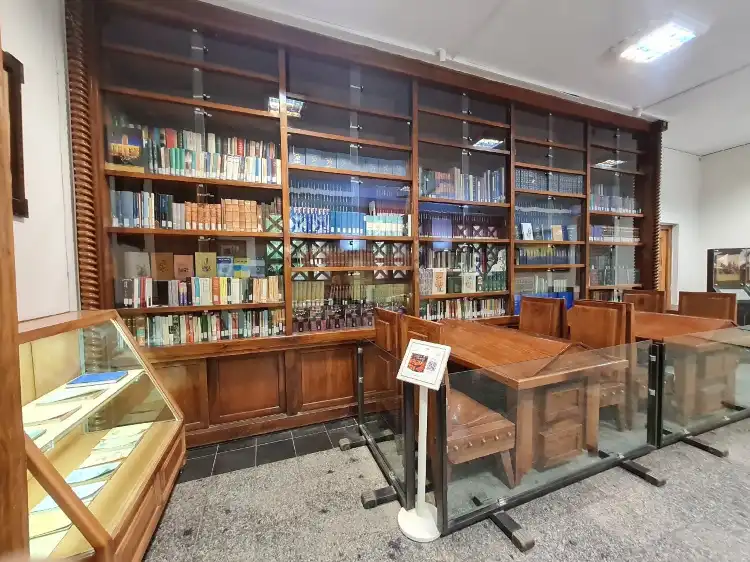 Hotels in Hamadan
