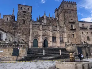サンタ・マリア・デ・グアダルーペ王立修道院