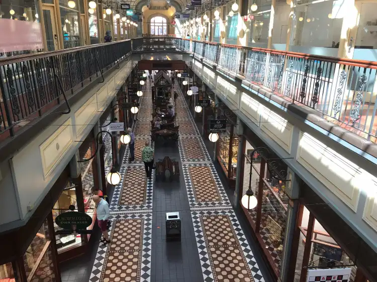 Hotels near Rundle Street East