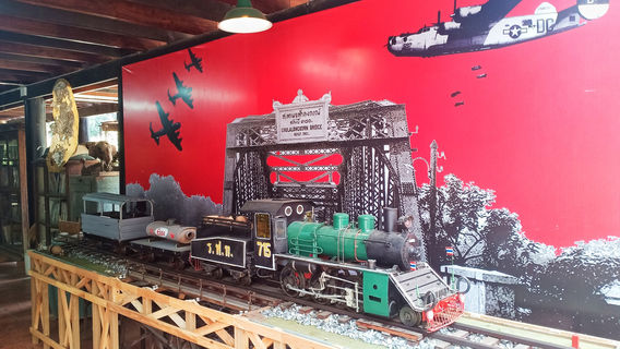 Wat Khanon Nang Yai Museum